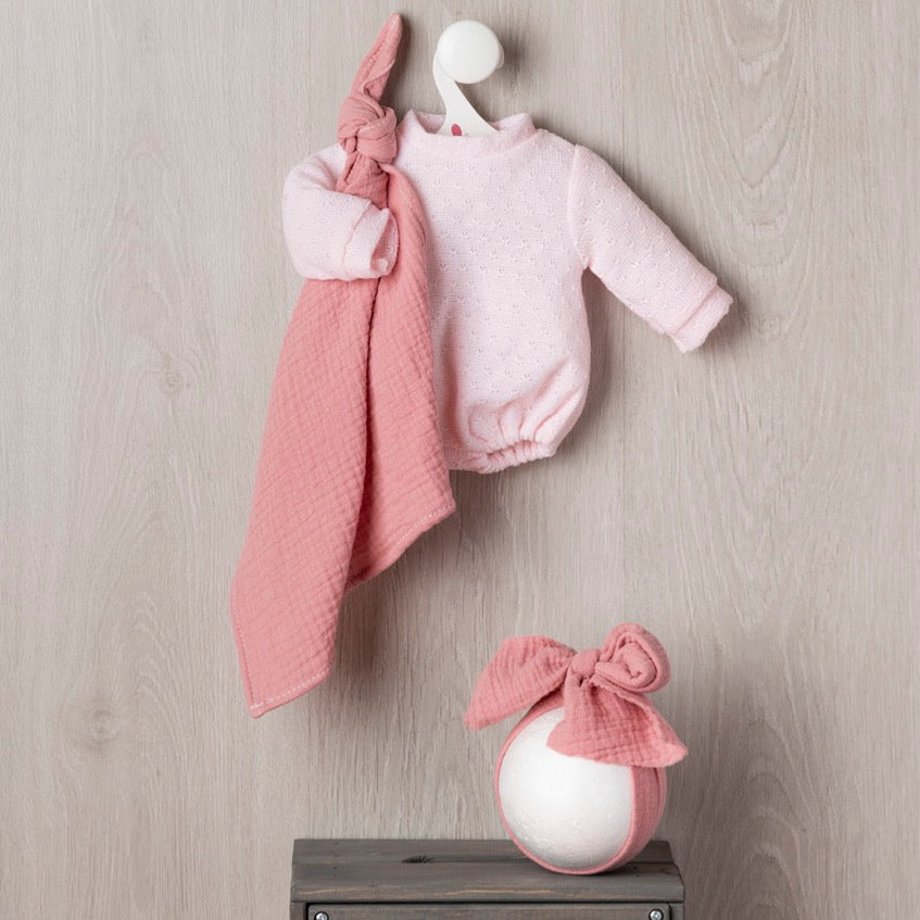 Conjunto Matti Pelele Punto Rosa con Mantita Gasa