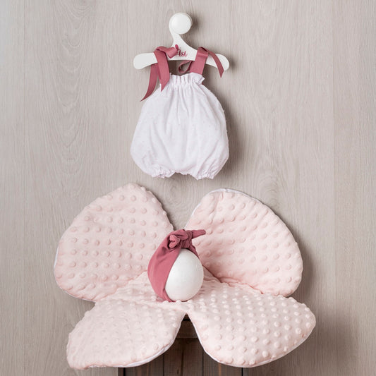 Vestido María Pelele Plumeti y Cojín Flor